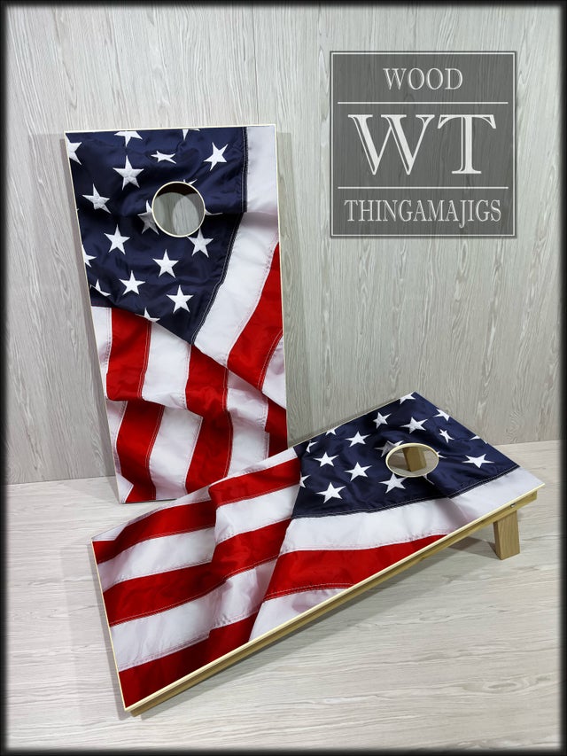 Wavy American Flag Cornhole